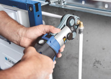 Instalacja wodna w domu - jakie wybrać rury i jak je układać?