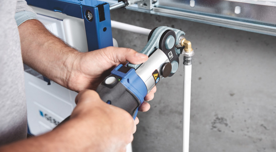 Instalacja wodna w domu - jakie wybrać rury i jak je układać?