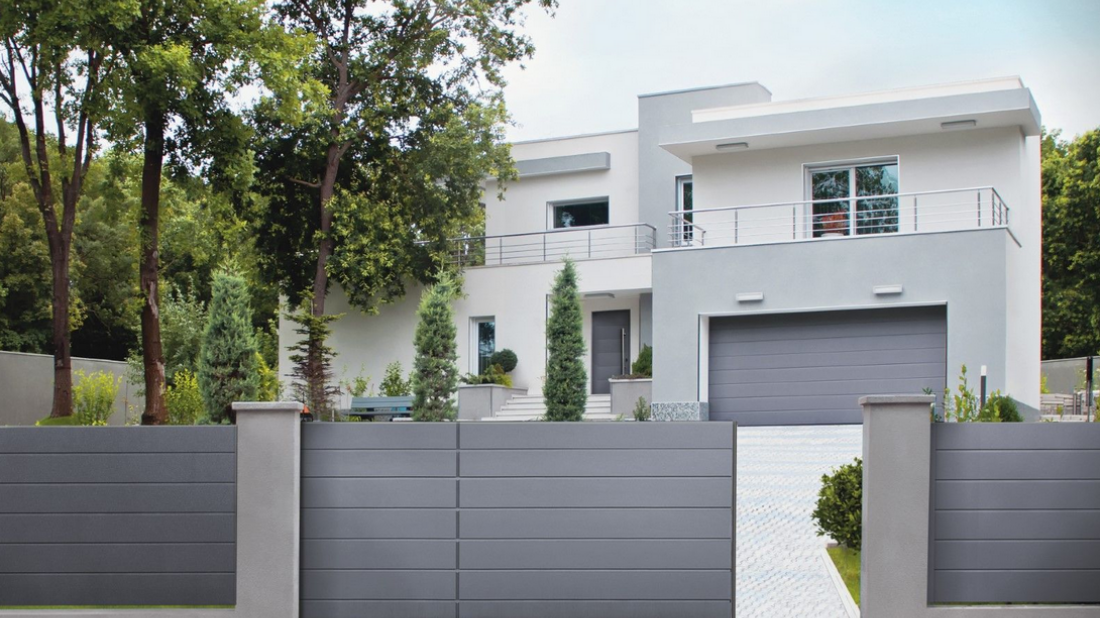 Wiosenne remonty i budowa z WIŚNIOWSKI. Bramy, okna, drzwi, rolety i ogrodzenia z rabatami do -35%