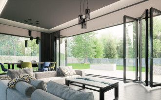 Duże okna w salonie wyglądają obłędnie. Latem mogą zmienić dom w szklarnię