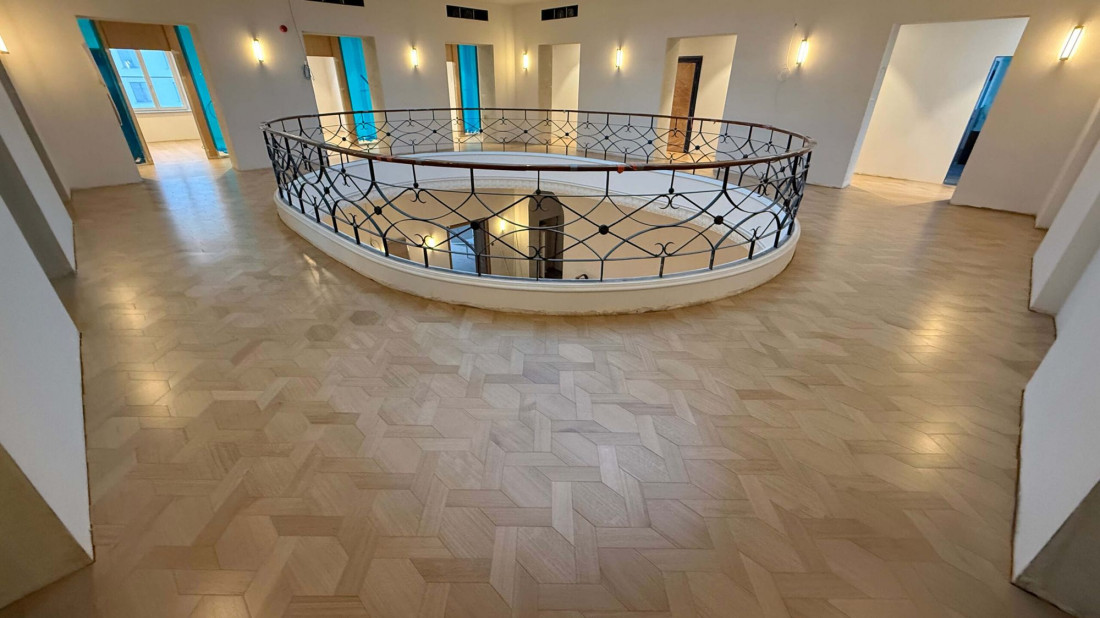 Podłogi z drewna Mansion Weave. Wzór, który zmienia wnętrza