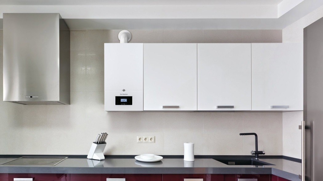 Jaki kocioł gazowy do domu? Kiedy warto wybrać model z wbudowanym podgrzewaczem c.w.u.