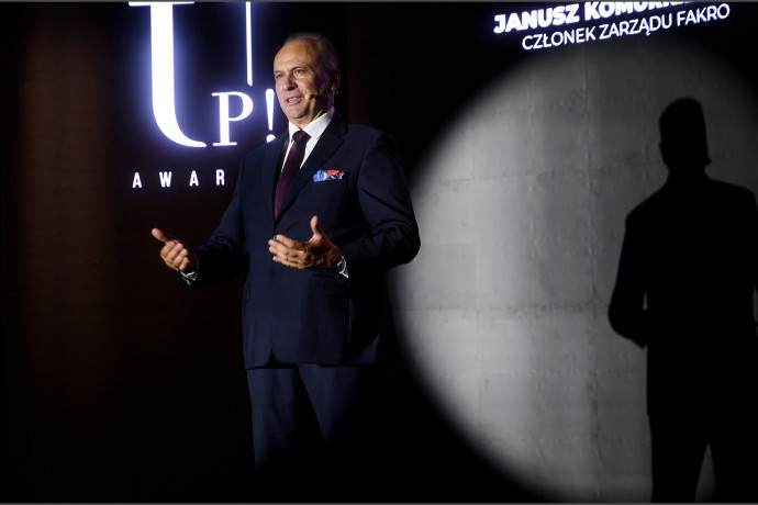 FAKRO na gali UP!Awards 2026. Janusz Komurkiewicz o świetle dziennym, architekturze i jakości życia