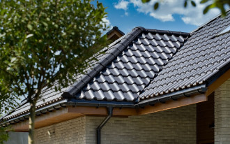 Szukasz dachówki ceramicznej na pokrycie dachu? To musisz wiedzieć!