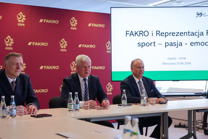 FAKRO i PZPN przedłużają współpracę. Ponad 20 lat partnerstwa w polskiej piłce