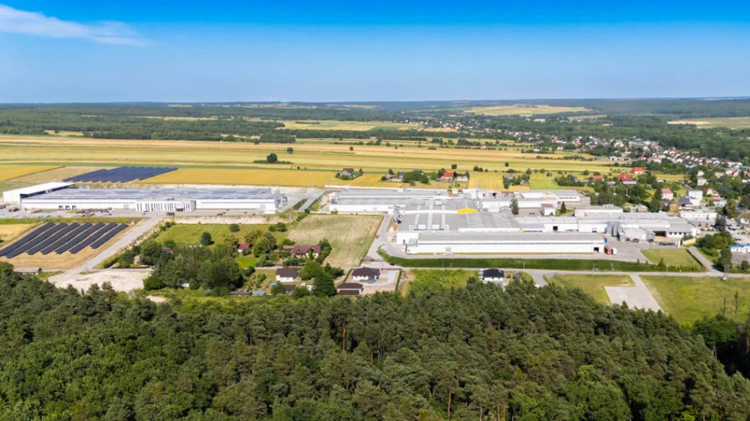 Pół wieku firmy ERKADO. Producent drzwi inwestuje w Centrum Badawczo-Rozwojowe i nowości produktowe