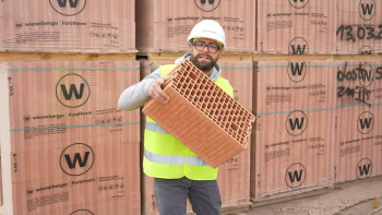 Od kopalni gliny do 30 domów dziennie – jak powstają pustaki ceramiczne Porotherm?| DO ROBOTY