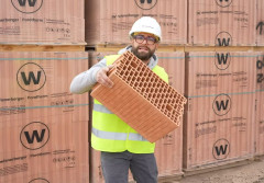Od kopalni gliny do 30 domów dziennie – jak powstają pustaki ceramiczne Porotherm?| DO ROBOTY