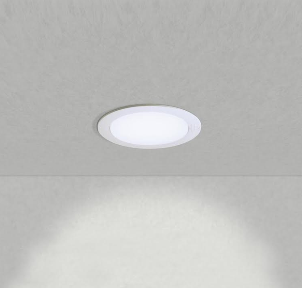 Oprawa wpuszczana downlight Fumagalli TERESA - minimalistyczna, geometryczna forma oprawy doskonale komponuje się zarówno z nowoczesnymi, jak i minimalistycznymi aranżacjami wnętrz