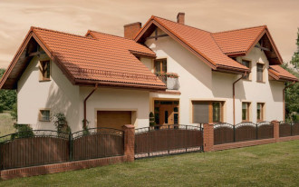Jakie zabezpieczenia przeciwśnieżne warto zamontować na dachu? Co warto o nich wiedzieć?