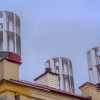 Przydomowa elektrownia wiatrowa - ile daje prądu i czy się opłaca?