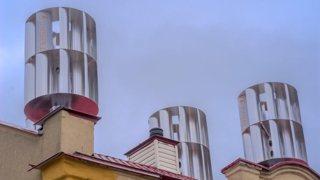 Przydomowa elektrownia wiatrowa - ile daje prądu i czy się opłaca?