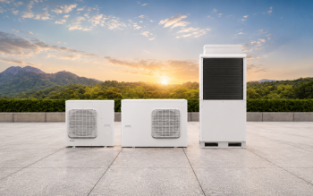 Panasonic rozwija chłodnictwo CO₂ od 15 lat. Nowe regulacje przyspieszają zmianę na rynku