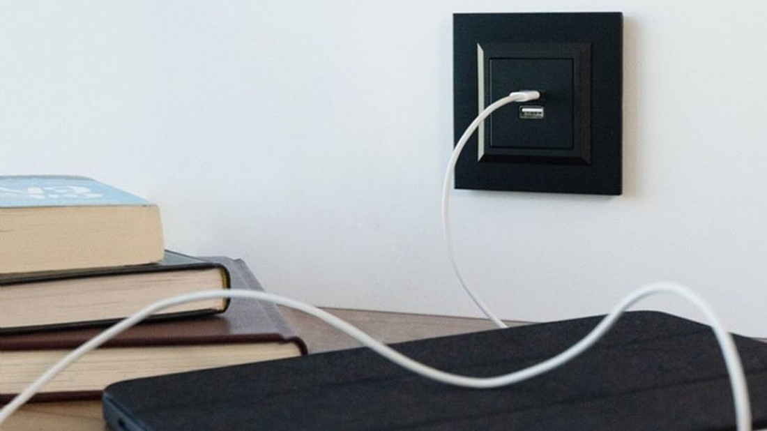 Wtyczki USB-C w ścianie i automatyka. Zobacz, jak dziś projektuje się wygodny dom