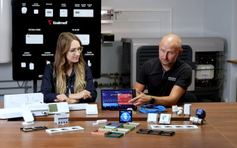Inteligentne zarządzanie energią w domu. Jak spiąć pompę ciepła Galmet Airmax³ z automatyką Sinum i OZE?