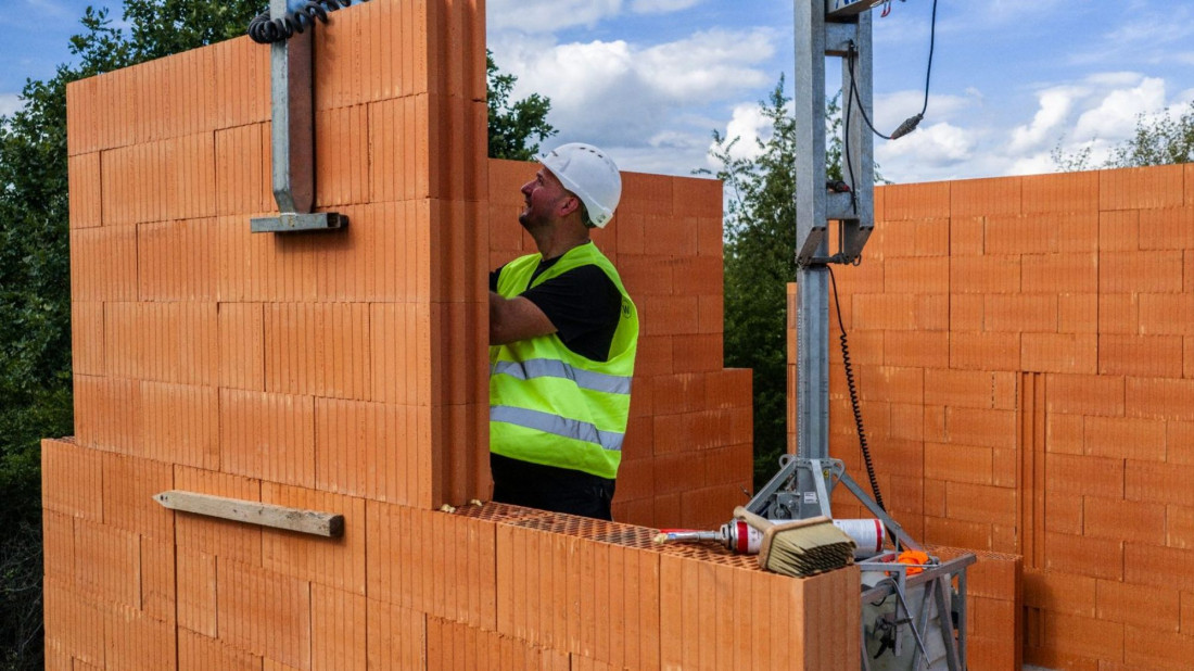 Rewolucja na polskim rynku budowlanym. Wienerberger wprowadza ceramiczną prefabrykację Porotherm XXL!