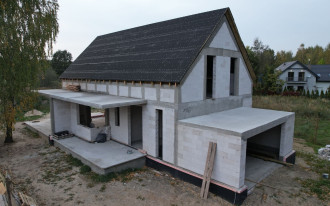 Ile kosztują ściany domu? Od 320 do 1250 zł/m² w zależności od technologii