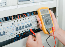Odbiór instalacji elektrycznej. Co musisz wiedzieć, aby był zgodny z przepisami?